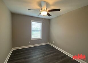 Beautiful newly built single family home i in Cordova, TN - Building Photo - Building Photo