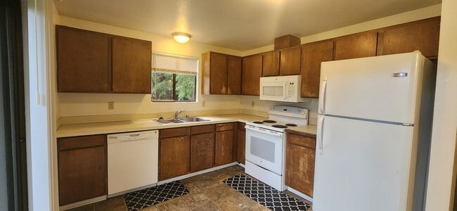 622 91st Ave SE in Lake Stevens, WA - Building Photo - Building Photo