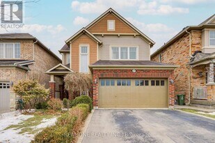 27 Cranston St in Hamilton, ON - Building Photo