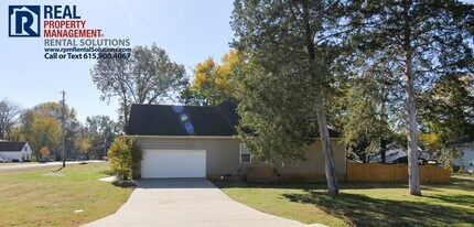 102 Gardenwood Ct in Murfreesboro, TN - Building Photo - Building Photo