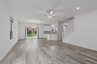 305 Los Cobos Ln in Georgetown, TX - Foto de edificio - Building Photo