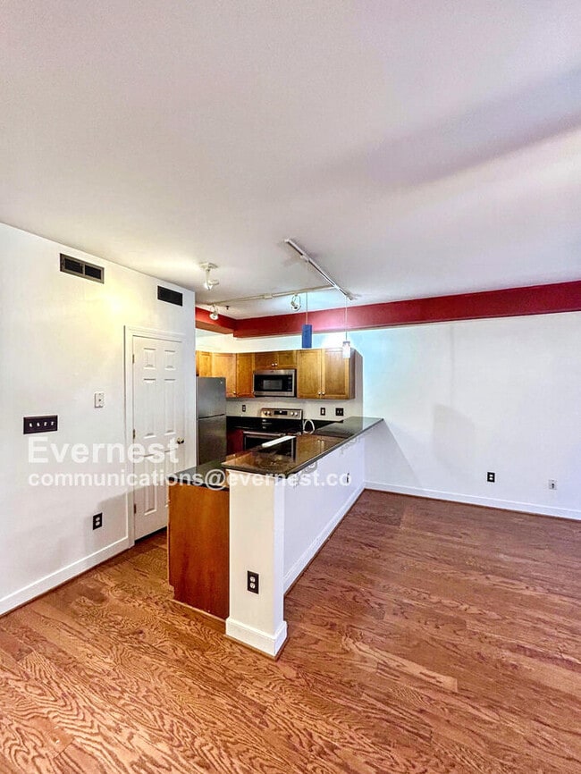 215 N 19th St in Richmond, VA - Foto de edificio - Building Photo