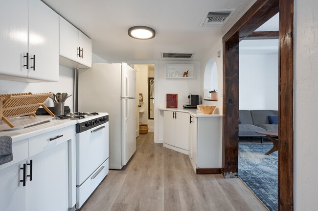 River Loft Bungalows on Warren+9th