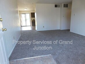 477-32 1/8 32 1/8 Rd in Clifton, CO - Building Photo - Building Photo