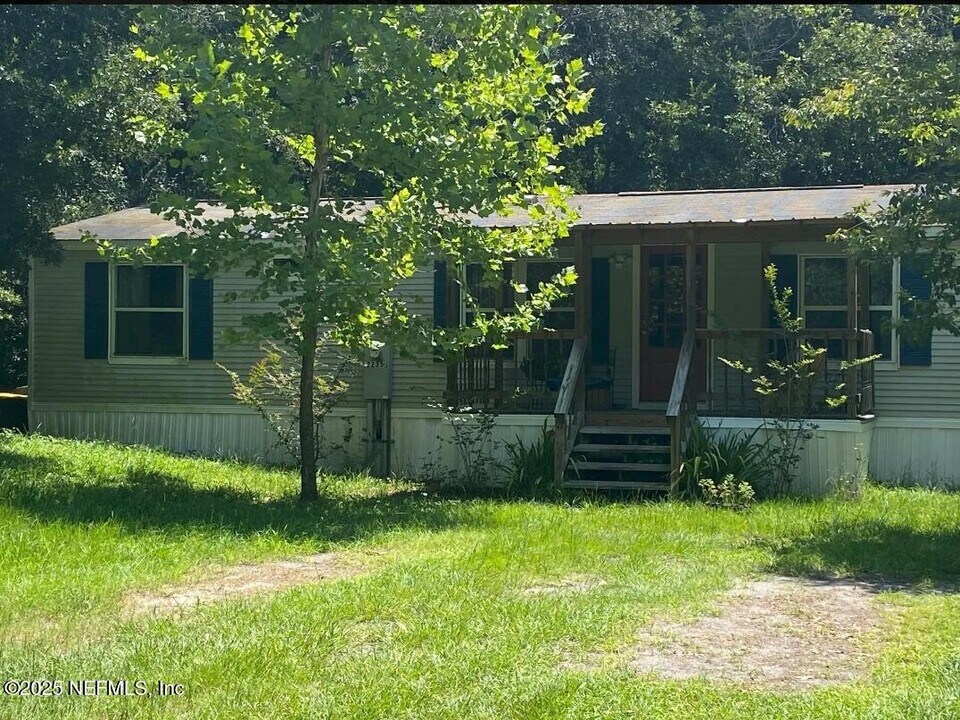 2235 Oxbow Rd in Jacksonville, FL - Building Photo