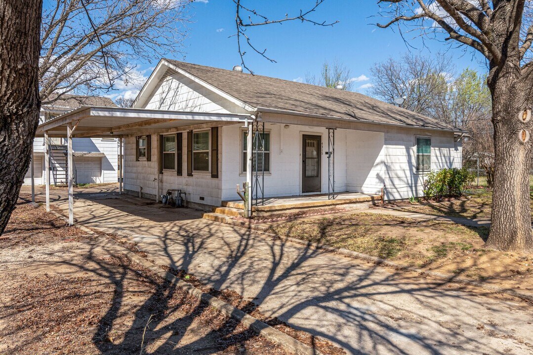 4315 Jerry Ln in Fort Worth, TX - Building Photo