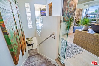 3288 Wrightwood Dr in Los Angeles, CA - Building Photo - Building Photo