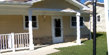 Mountain Crest in Hot Springs, VA - Building Photo