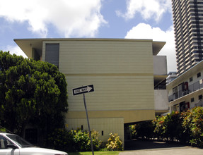 426 Pau St in Honolulu, HI - Foto de edificio - Building Photo