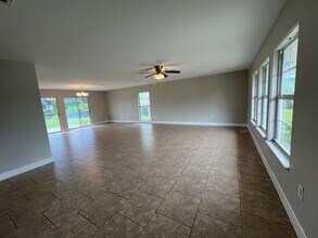 3057 Conway Blvd in Port Charlotte, FL - Building Photo - Building Photo