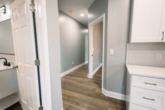 723 Highland Ave SE in Hickory, NC - Building Photo - Building Photo