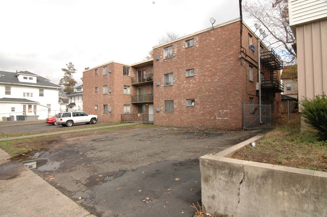 553-559 E 28th St in Paterson, NJ - Building Photo - Building Photo