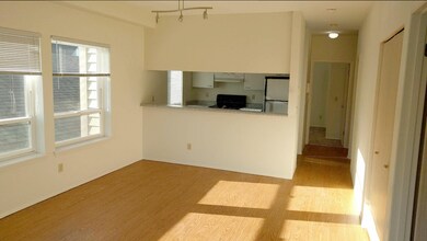 1835 Queen Anne Ave N in Seattle, WA - Building Photo - Building Photo