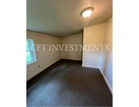 507 N Washington St in Charlotte, MI - Foto de edificio - Building Photo