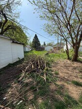 1455 E Whitmer St in Decatur, IL - Foto de edificio - Building Photo