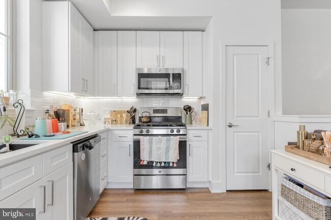 1356 S Bouvier St in Philadelphia, PA - Building Photo - Building Photo