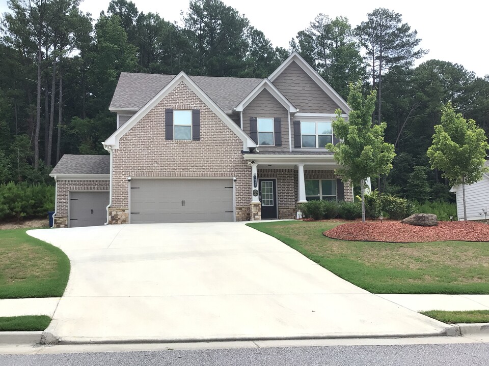 1080 Victoria Walk Ln in Dacula, GA - Building Photo