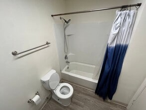 3490 Santa Maria Way in Santa Maria, CA - Building Photo - Building Photo