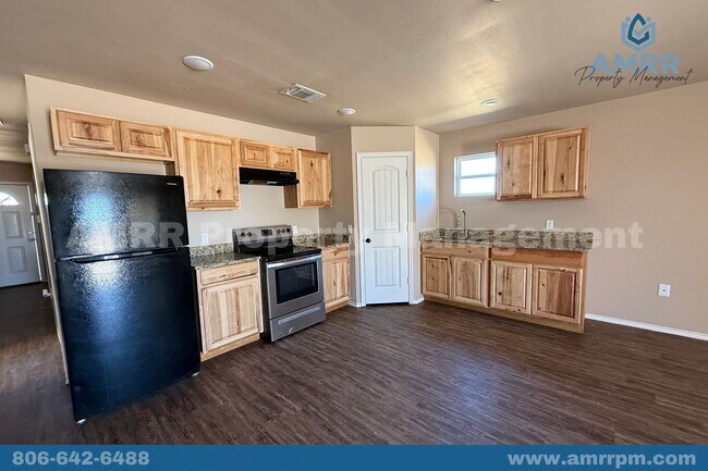 3108 E Cornell St in Lubbock, TX - Building Photo - Building Photo
