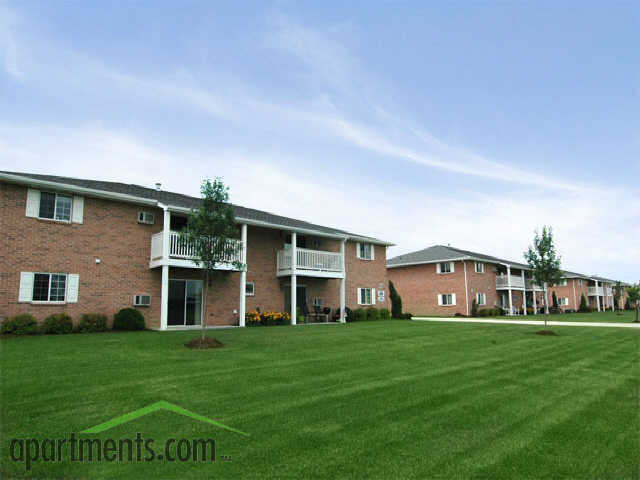 Forest Junction Estates in Brillion, WI - Building Photo