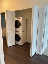 8509-8158 158 St in Surrey, BC - Building Photo - Building Photo