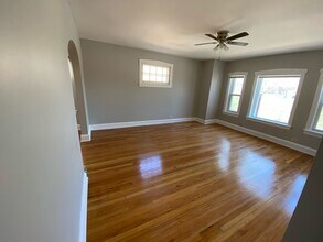 1504 Pitner Ave in Evanston, IL - Building Photo - Building Photo