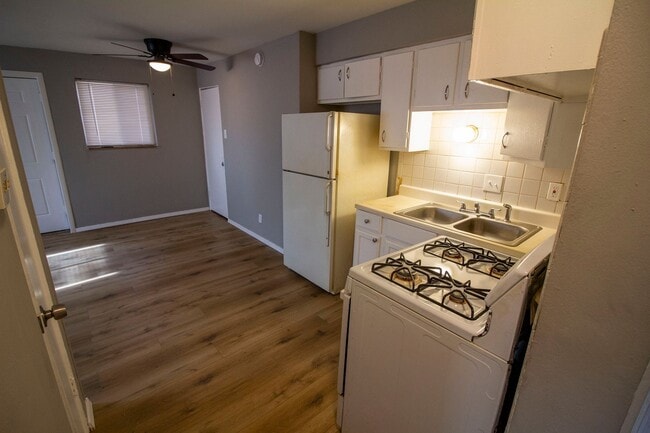 property at 3639 Blaine Ave