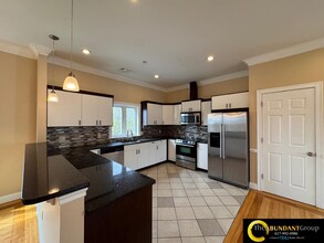 473 Revere Beach Pky, Unit 6 in Revere, MA - Building Photo - Building Photo