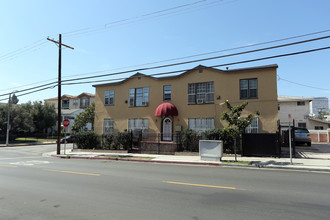 3561 San Marino in Los Angeles, CA - Building Photo - Primary Photo