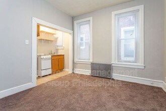 4437 Chestnut St in Philadelphia, PA - Building Photo - Building Photo