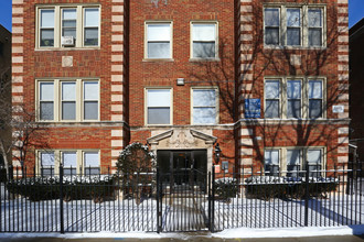 1628 W Sherwin Ave in Chicago, IL - Building Photo - Building Photo