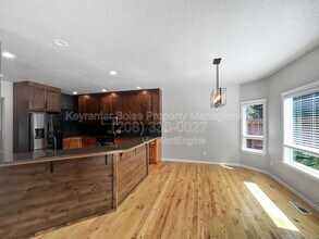 345 E Kite Dr in Eagle, ID - Building Photo - Building Photo