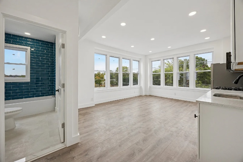 30 Haddon Ave in Collingswood, NJ - Building Photo