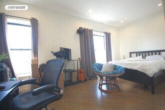 1321 Union St in Brooklyn, NY - Foto de edificio - Building Photo