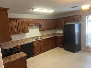 2513 Simms St in Conway, AR - Building Photo - Building Photo