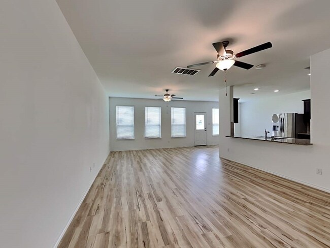 23839 Via Camino Ln in Roman Forest, TX - Building Photo - Building Photo