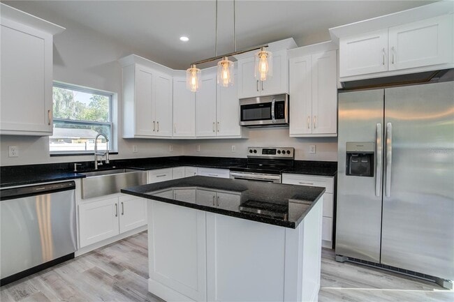 5634 Queener Ave in Port Richey, FL - Building Photo - Building Photo