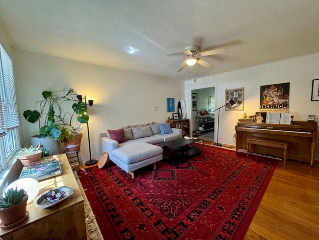 property at 202 W Poplar Ave