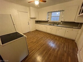 791 Work Dr in Akron, OH - Building Photo - Building Photo