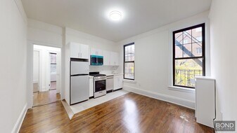 985 Lexington Ave in New York, NY - Building Photo