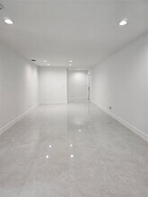 9557 NW 2nd Pl in Coral Springs, FL - Building Photo - Building Photo