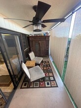 79-7199-7199 Mamalahoa Hwy in Holualoa, HI - Foto de edificio - Building Photo