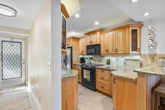 951 Spanish Cir in Delray Beach, FL - Building Photo - Building Photo