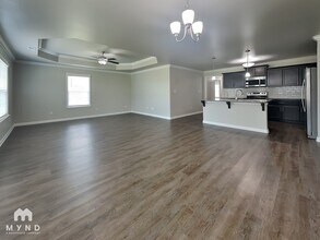 118 Wyatt Cir in Owens Cross Roads, AL - Building Photo - Building Photo