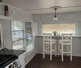 38706 Daughtery Rd in Zephyrhills, FL - Building Photo - Building Photo