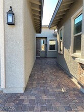 341 Torrelli Falls Ave in Henderson, NV - Building Photo - Building Photo