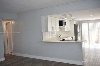 312 SW 1st St in Pompano Beach, FL - Building Photo - Building Photo