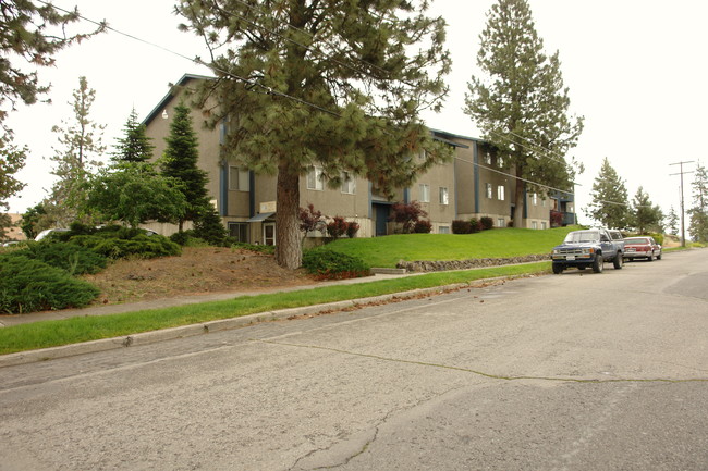 Liberty Park Terrace Apartments in Spokane, WA - Foto de edificio - Building Photo