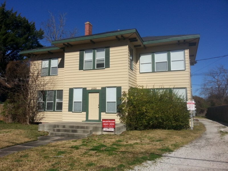 2530 Liberty in Beaumont, TX - Building Photo