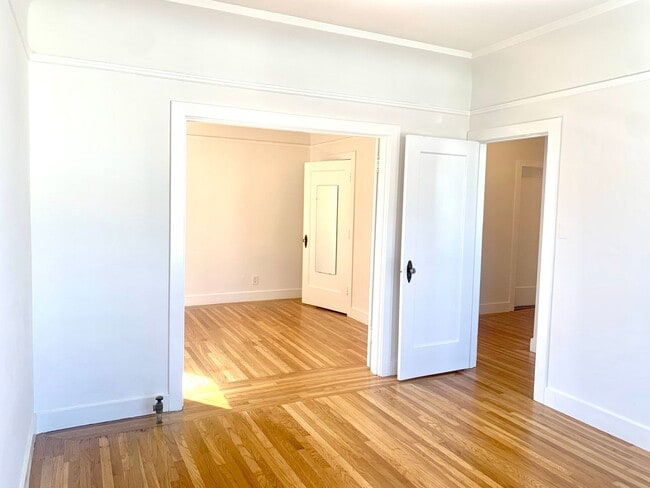 301 20th Ave in San Francisco, CA - Building Photo - Building Photo